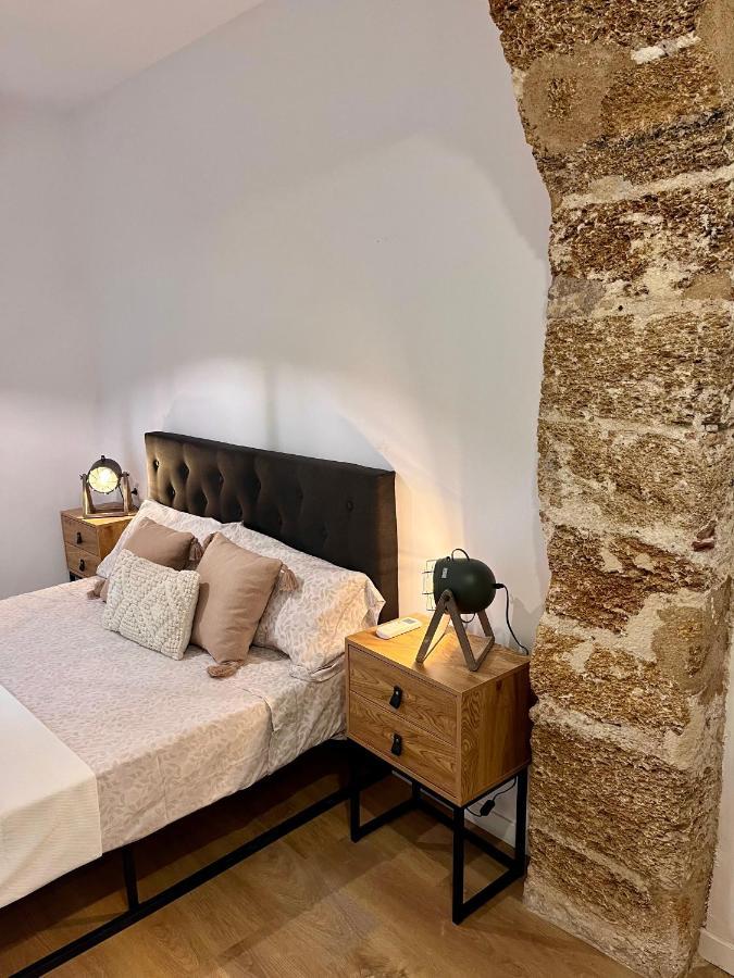 Gatu Premium Villa La Pepa, Preferente Mayores De 25 Anos Y Familias Cadix Extérieur photo