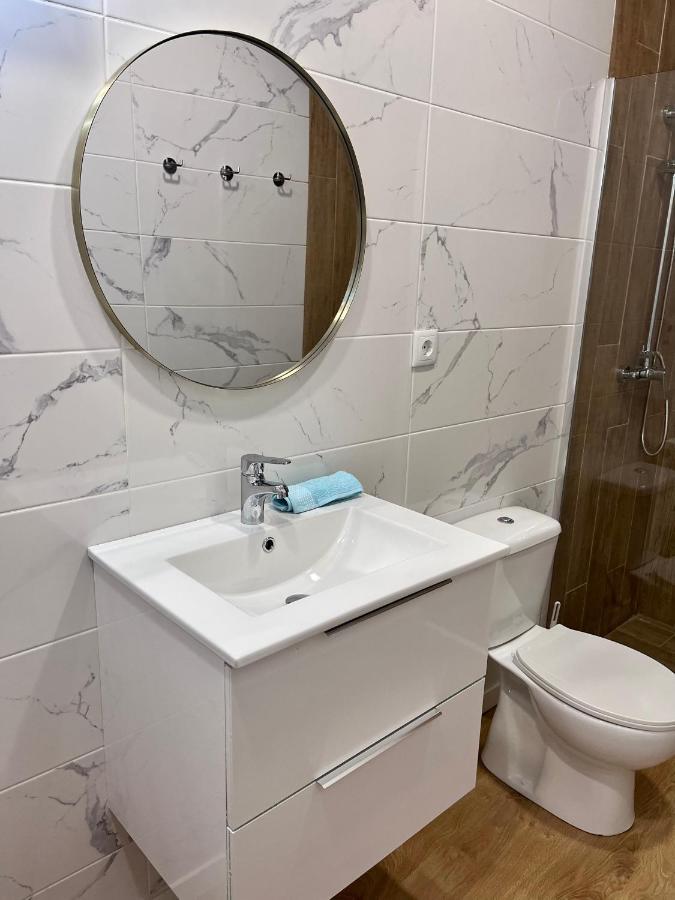 Gatu Premium Villa La Pepa, Preferente Mayores De 25 Anos Y Familias Cadix Extérieur photo