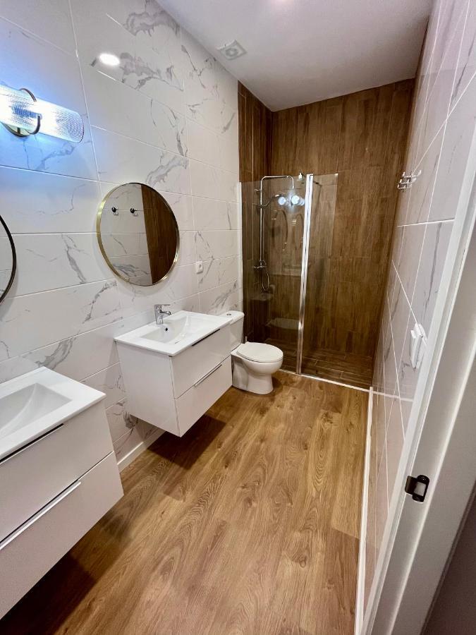 Gatu Premium Villa La Pepa, Preferente Mayores De 25 Anos Y Familias Cadix Extérieur photo